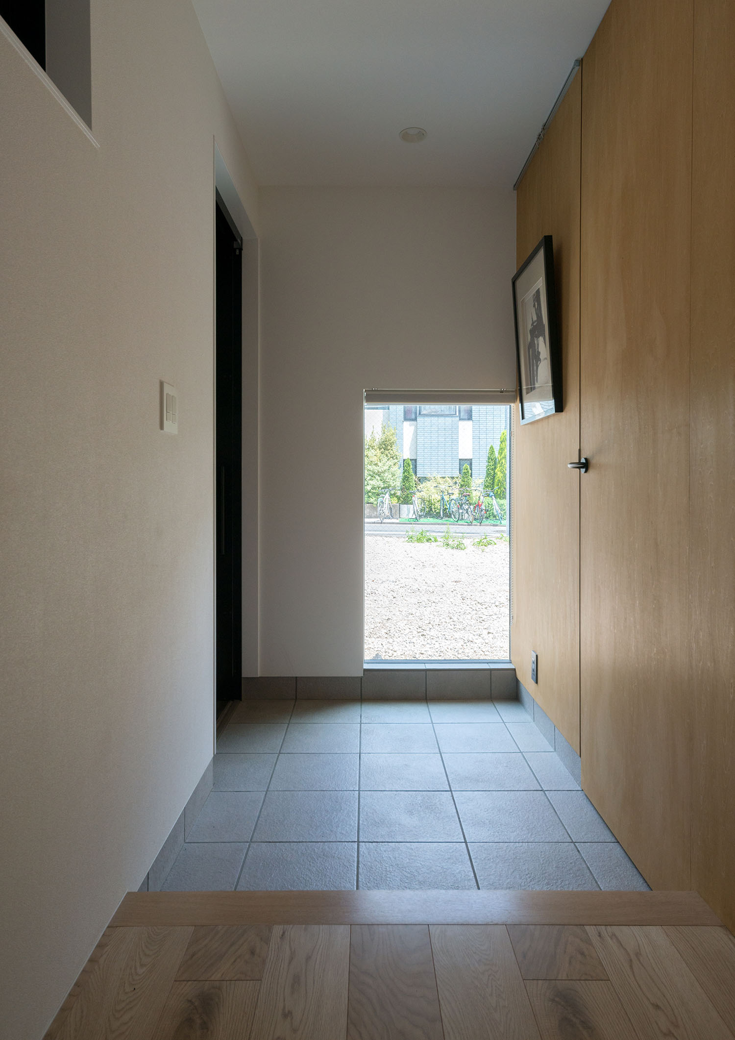 注文住宅・デザイン住宅建築実例_玄関 注文住宅・デザイン住宅建築実例_『CASE542 グレージュのハウス』_玄関