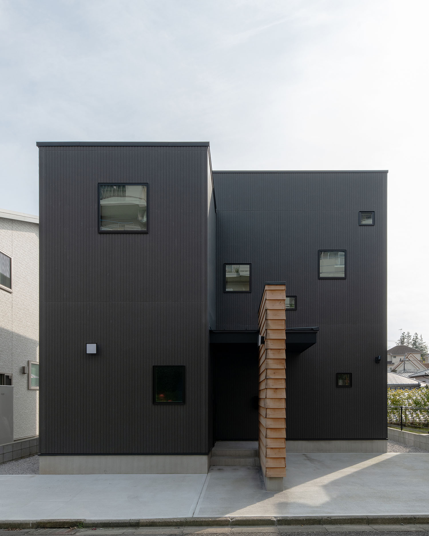 注文住宅『CASE689 猫と寄り添う家』の建築実例・施⼯例の写真・建物外観全体 注文住宅・デザイン住宅建築実例_『CASE689 猫と寄り添う家』_外観