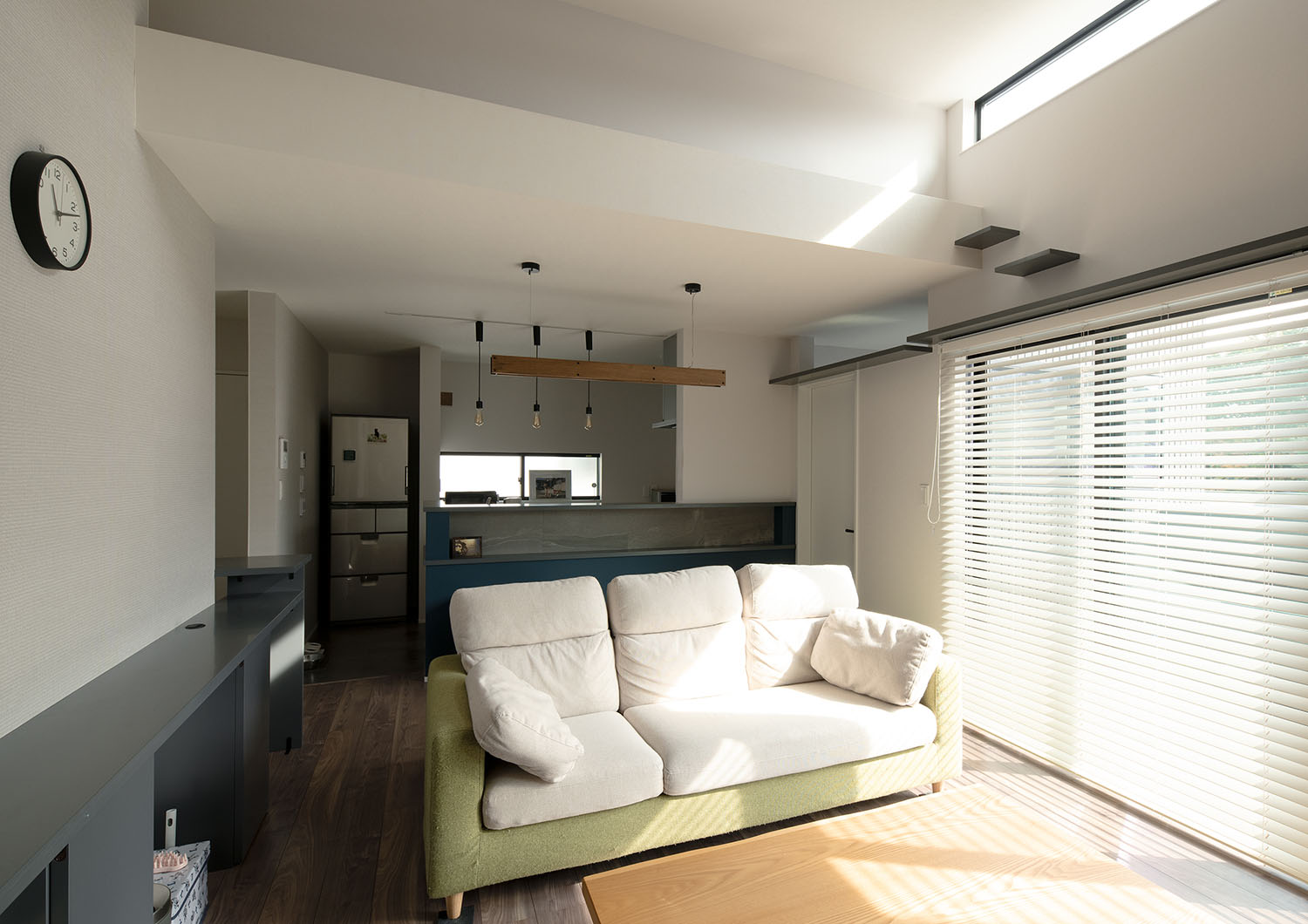 天井の空間をキャットウォークにしたLDK・デザイン住宅 注文住宅・デザイン住宅建築実例_『CASE689 猫と寄り添う家』_LDK