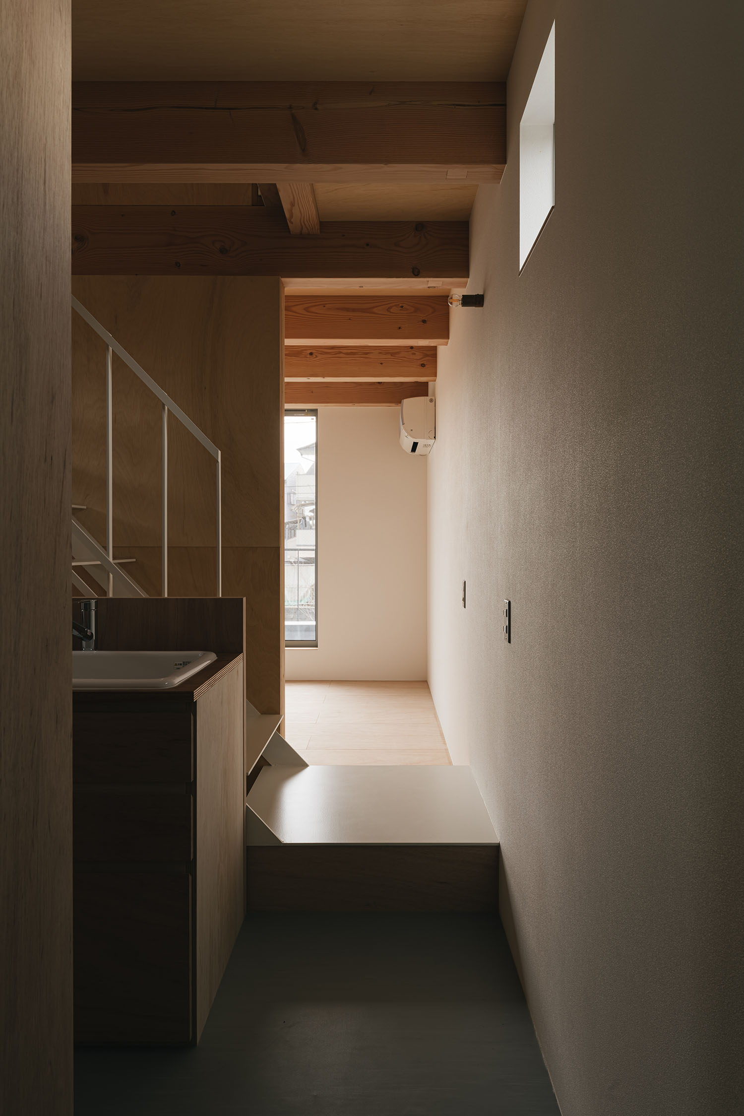 注文住宅・LDK・木のぬくもり・木構造現し 注文住宅・デザイン住宅建築実例_『CASE722 虹の栖』_廊下