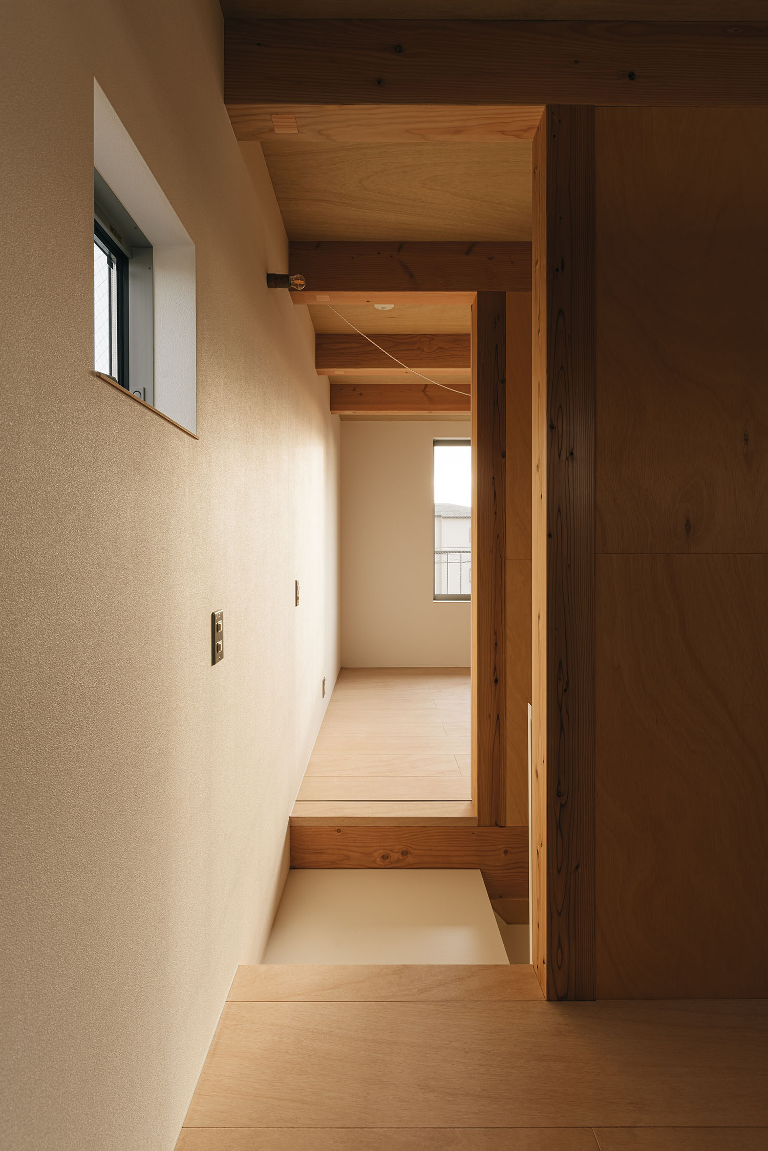 注文住宅・LDK・木のぬくもり・木構造現し 注文住宅・デザイン住宅建築実例_『CASE722 虹の栖』_廊下