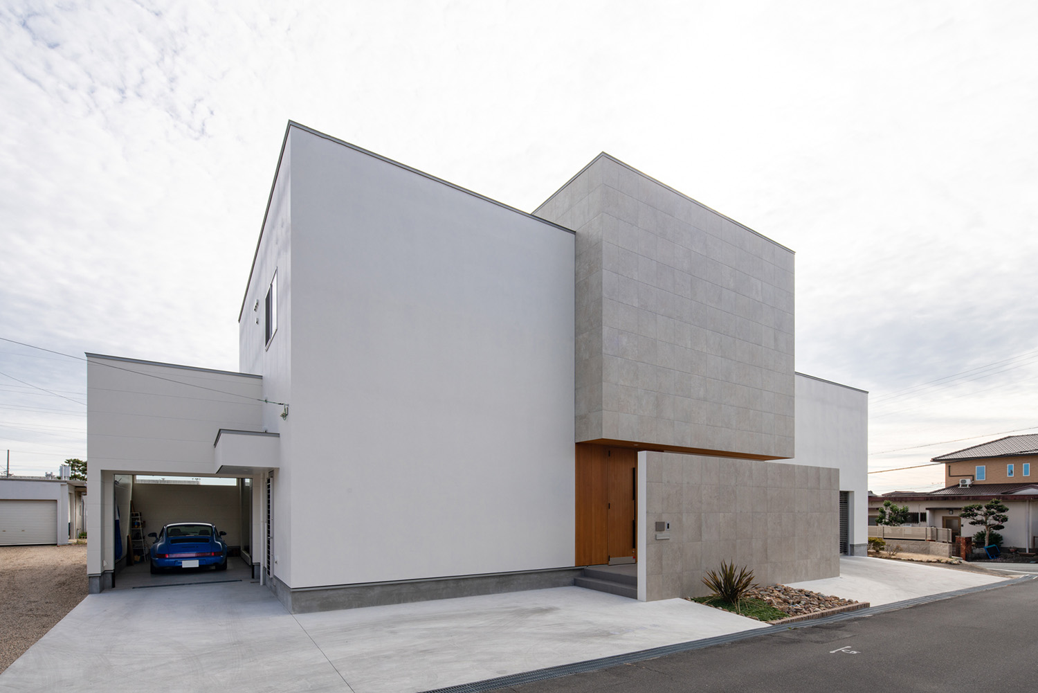 注文住宅・外観・スクエアな外観・窓なし・シンプル 注文住宅・デザイン住宅建築実例_『CASE728 My Style Home』_外観