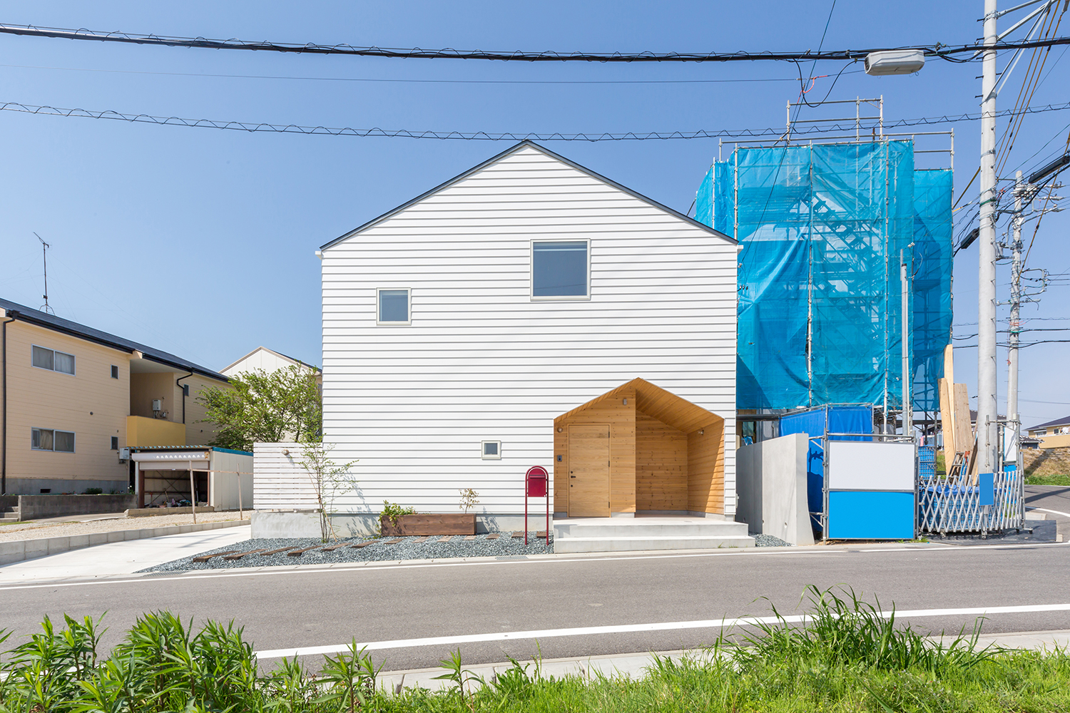 デザイン住宅建築実例_外観・注文住宅『CASE355 ネスティングハウス』の建築実例・施⼯例の写真・建物外観全体