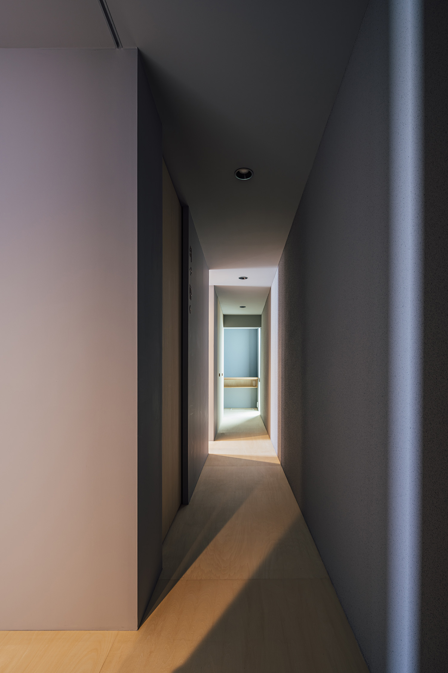 注文住宅・ホテルライク・廊下 注文住宅・デザイン住宅建築実例_『CASE736 アンモナイト』_廊下