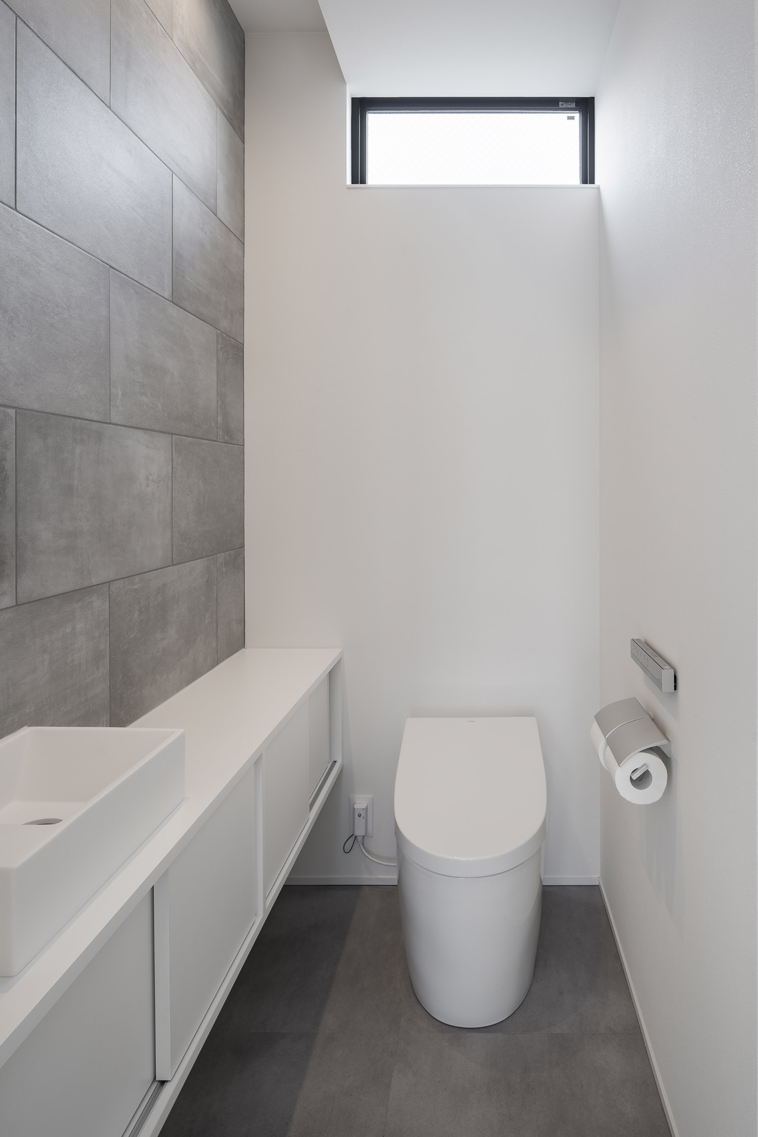 デザイン住宅建築実例_外観・注文住宅『CASE783 Refined』の建築実例・施⼯例の写真_トイレ