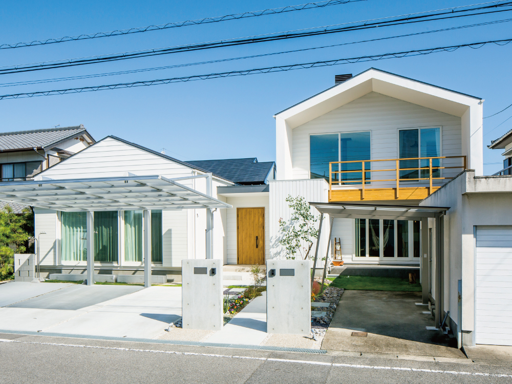CASE635 三角屋根でつながる家