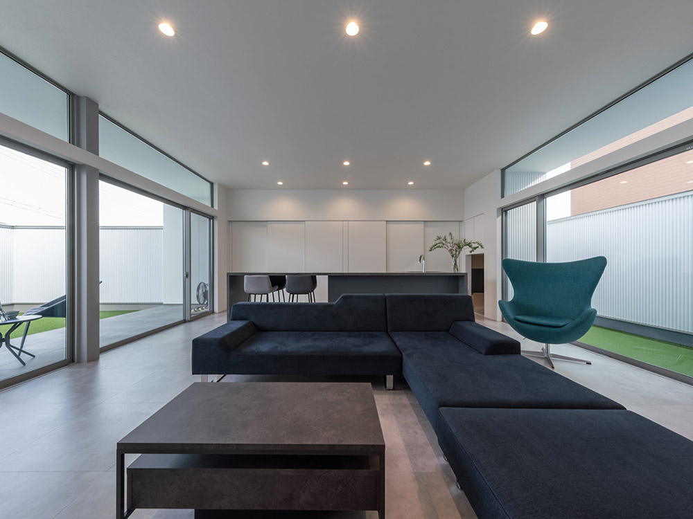 CASE739 like living in the sky